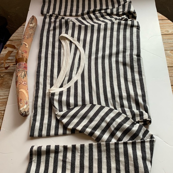 Sonoma Tops - Sonoma Goods For Life Striped Everyday Tee S Gray White Long Sleeve